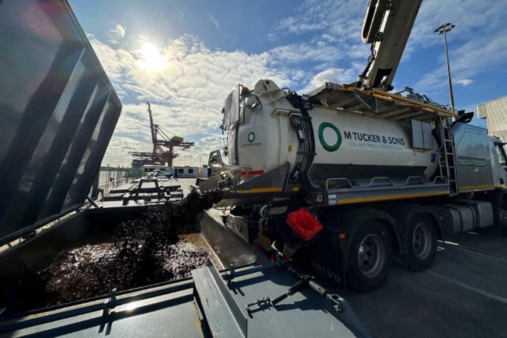 Complete range of services on display for Port of Melbourne project